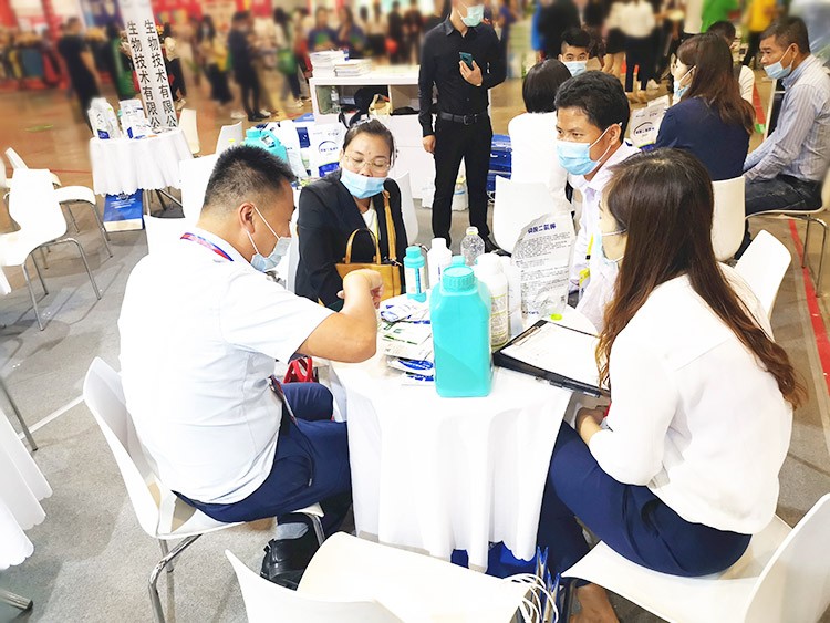 越是艱險(xiǎn)越向前，越是困境越突破，夫沃施廣西會(huì)滿譽(yù)而歸！