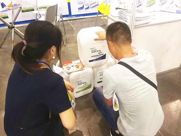 四川成都中國(guó)西部創(chuàng)新農(nóng)業(yè)博覽會(huì)&mdash;夫沃施用實(shí)力征服市場(chǎng)！